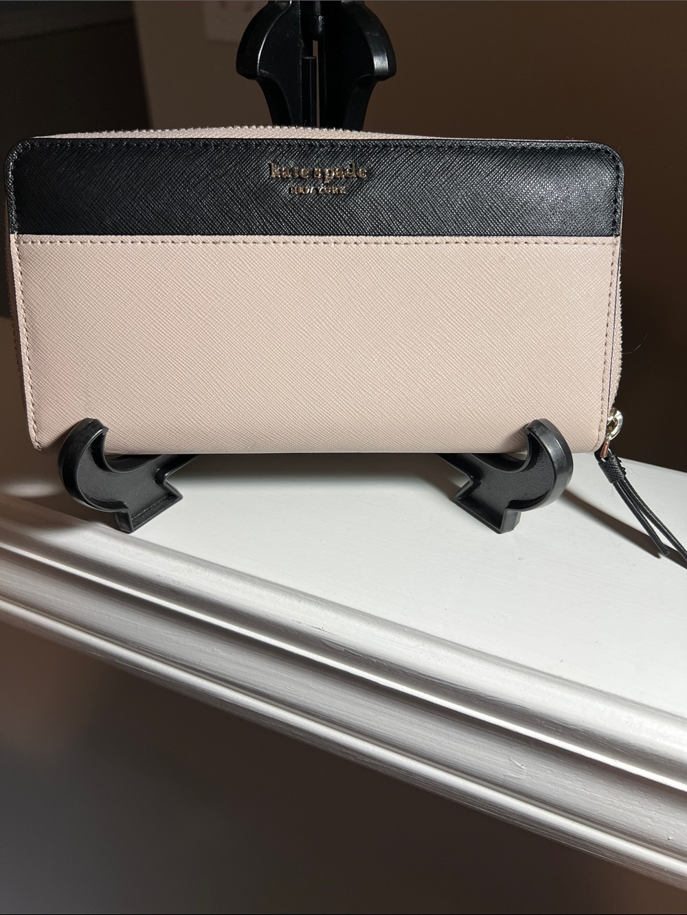 kate spade Two-Tone Zip Around Wallet in Black & Blush